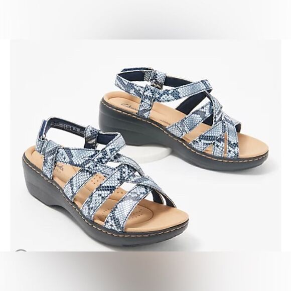 Clarks Collection Strappy Sandals - Merliah Rose Navy Snake size 7.5 Narrow - Picture 1 of 8